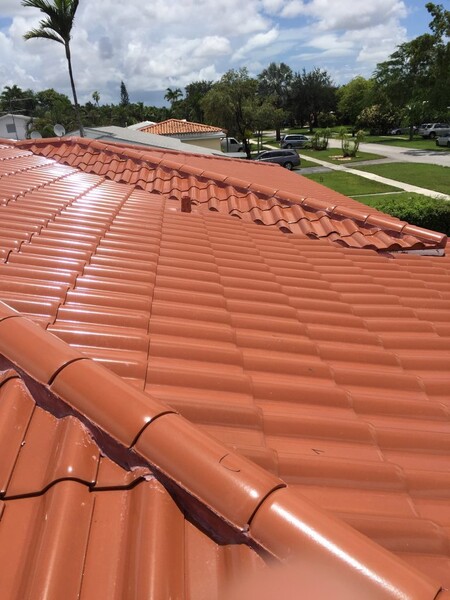 Tile Roof Services in Opa Locka, FL (1)